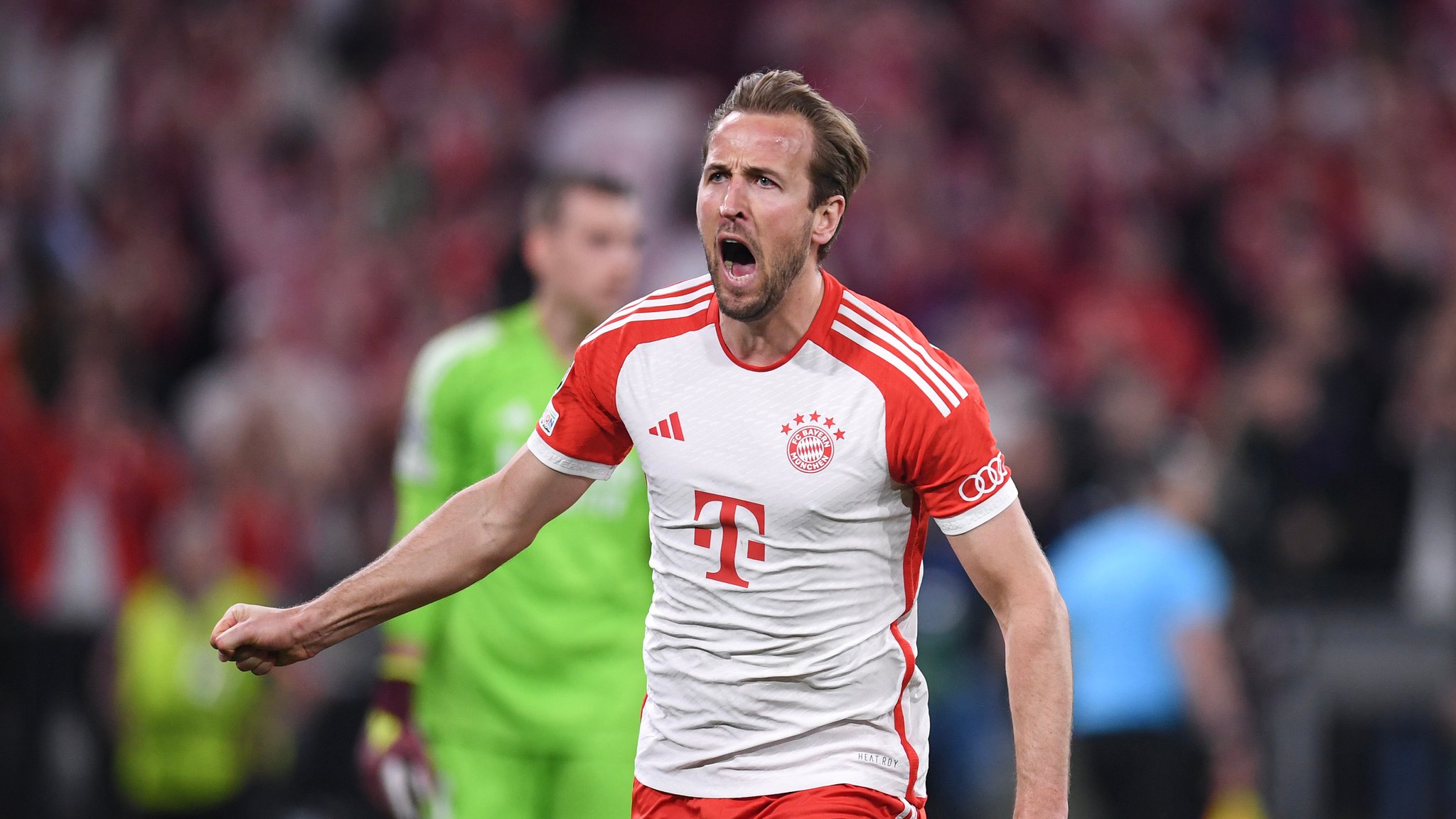 Bayern Münchens Superstar Harry Kane ist als Europas treffsicherster Torjäger der vergangenen Saison ausgezeichnet worden.