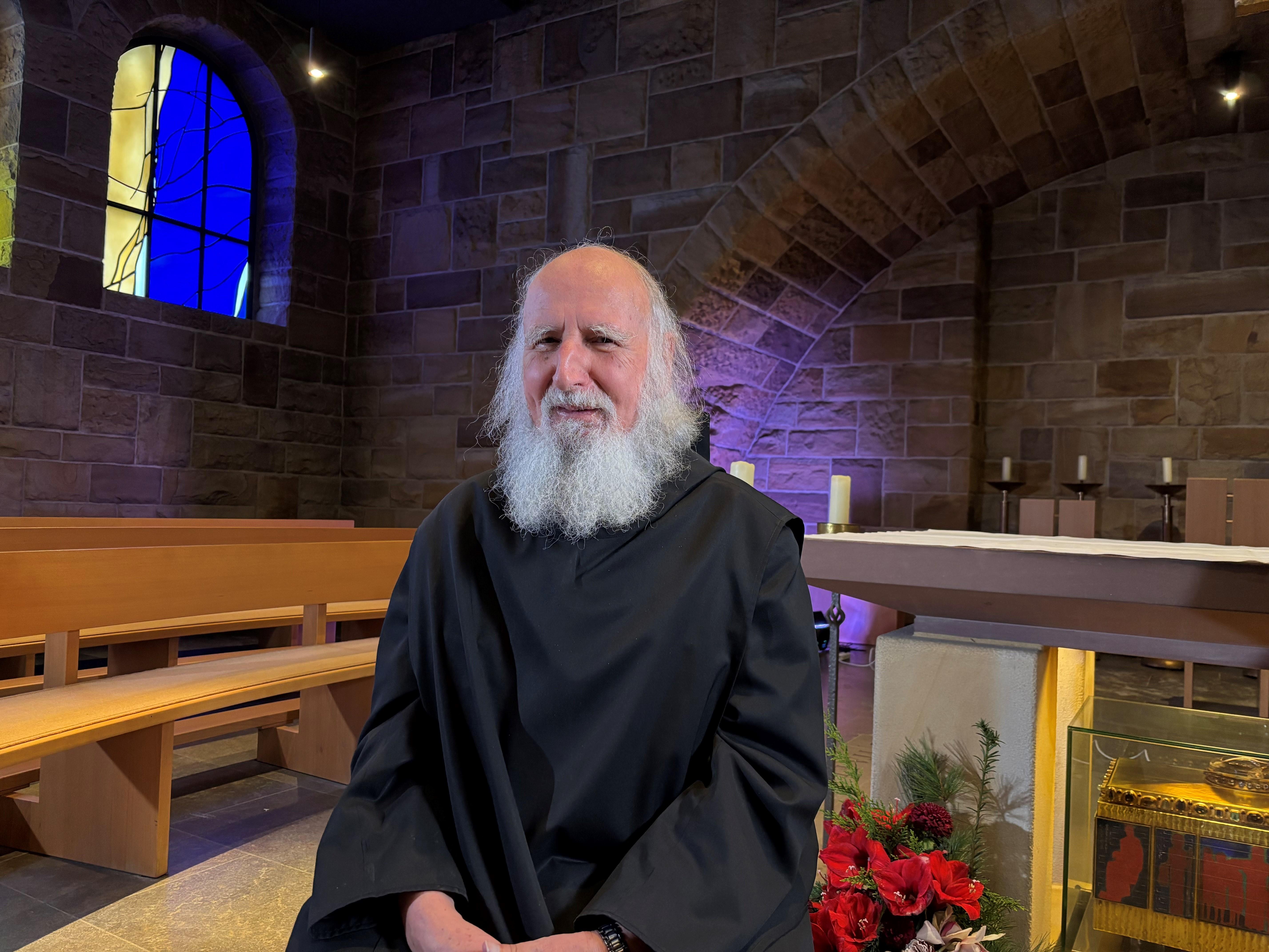 Anselm Grün, Benediktinermönch im Kloster Münsterschwarzach bei Würzburg. 