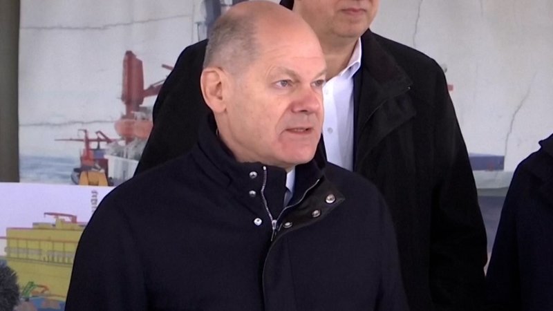 Kanzler Scholz betont: Selenskyj demokratisch gewählt | Bild: BR 2025 Kanzler Scholz betont: Selenskyj demokratisch gewählt