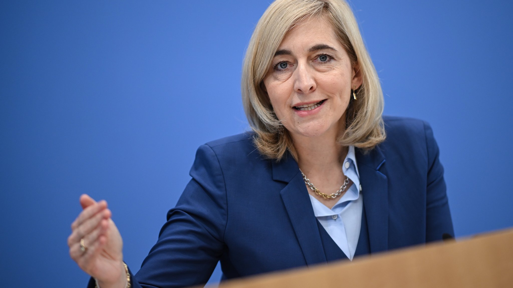 Wie sparen im Gesundheitswesen? Das sagen Ministerin und Ärzte