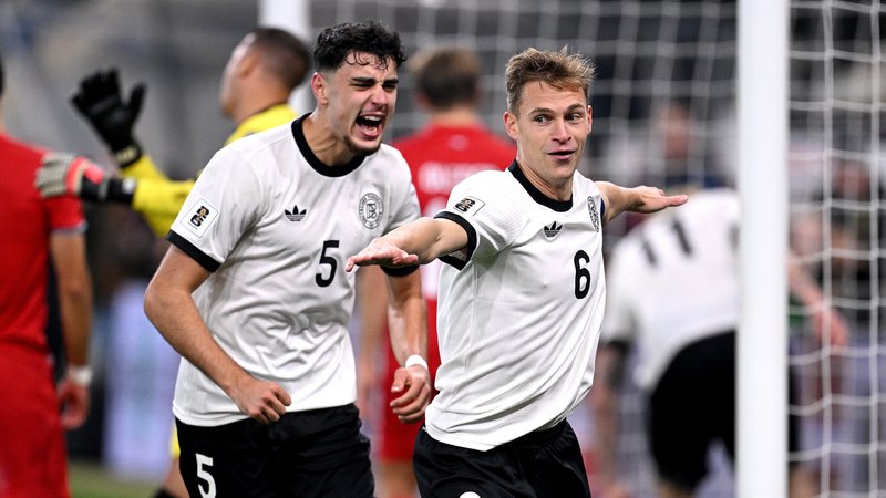 Joshua Kimmich jubelt | Bild: picture alliance / Pressefoto Ulmer | Markus Ulmer Joshua Kimmich jubelt