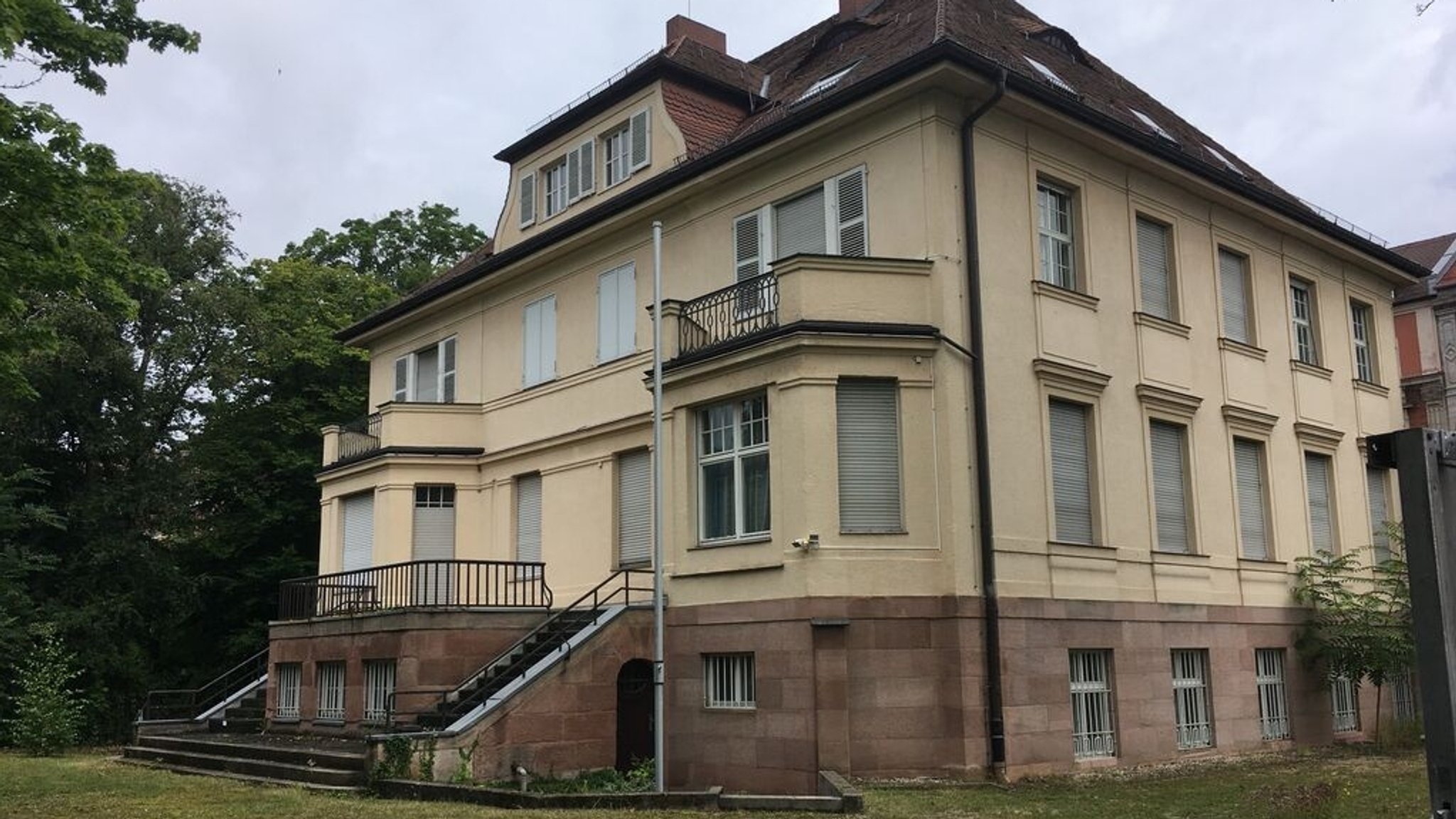 Die alte BND-Villa in Nürnberg.