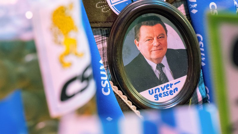Ein Foto von Franz-Josef Strauß. (Symbolbild) | Bild: picture alliance/dpa | Peter Kneffel Ein Foto von Franz-Josef Strauß. (Symbolbild)