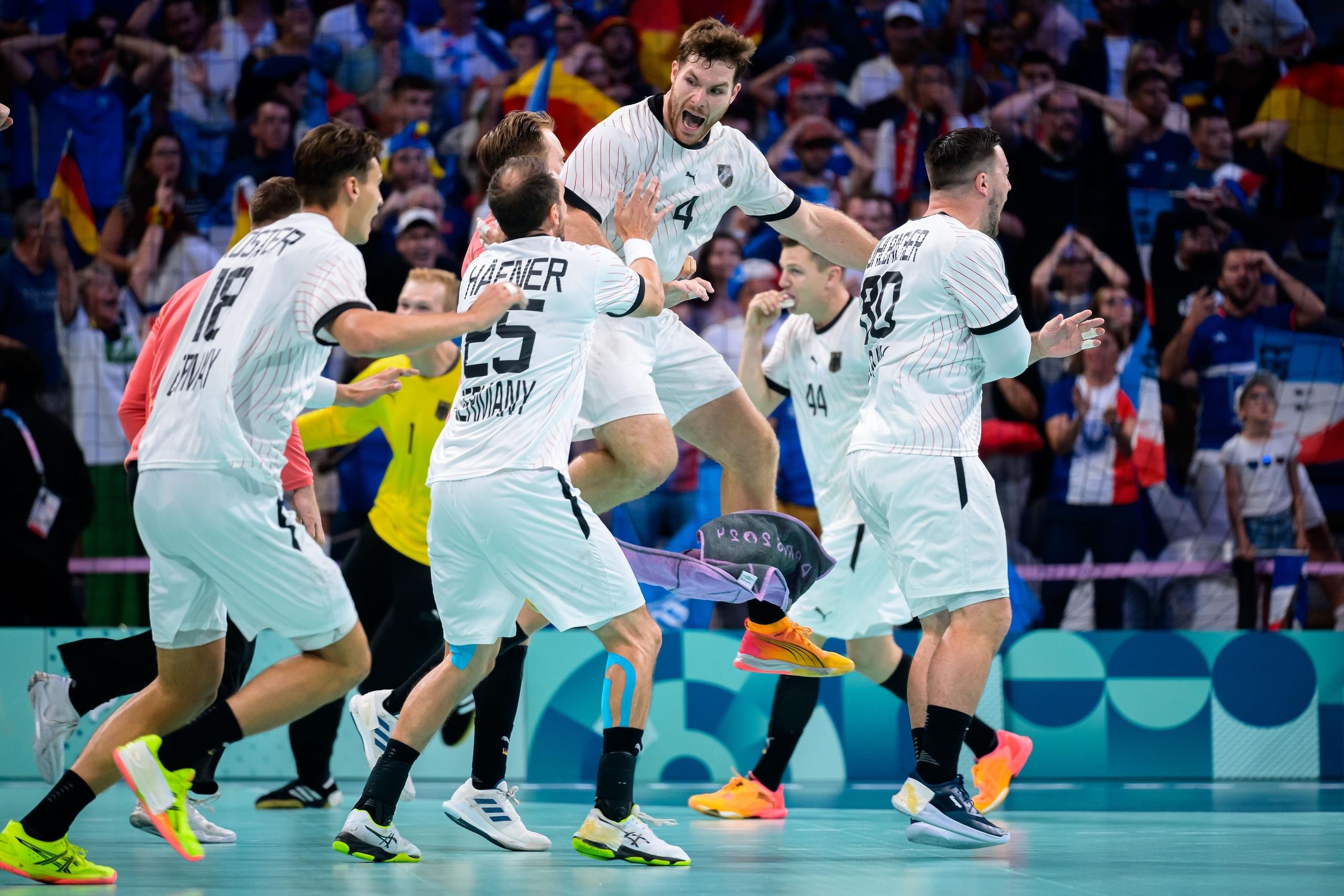 Jubel Handball Deutschland Frankreich Olympia