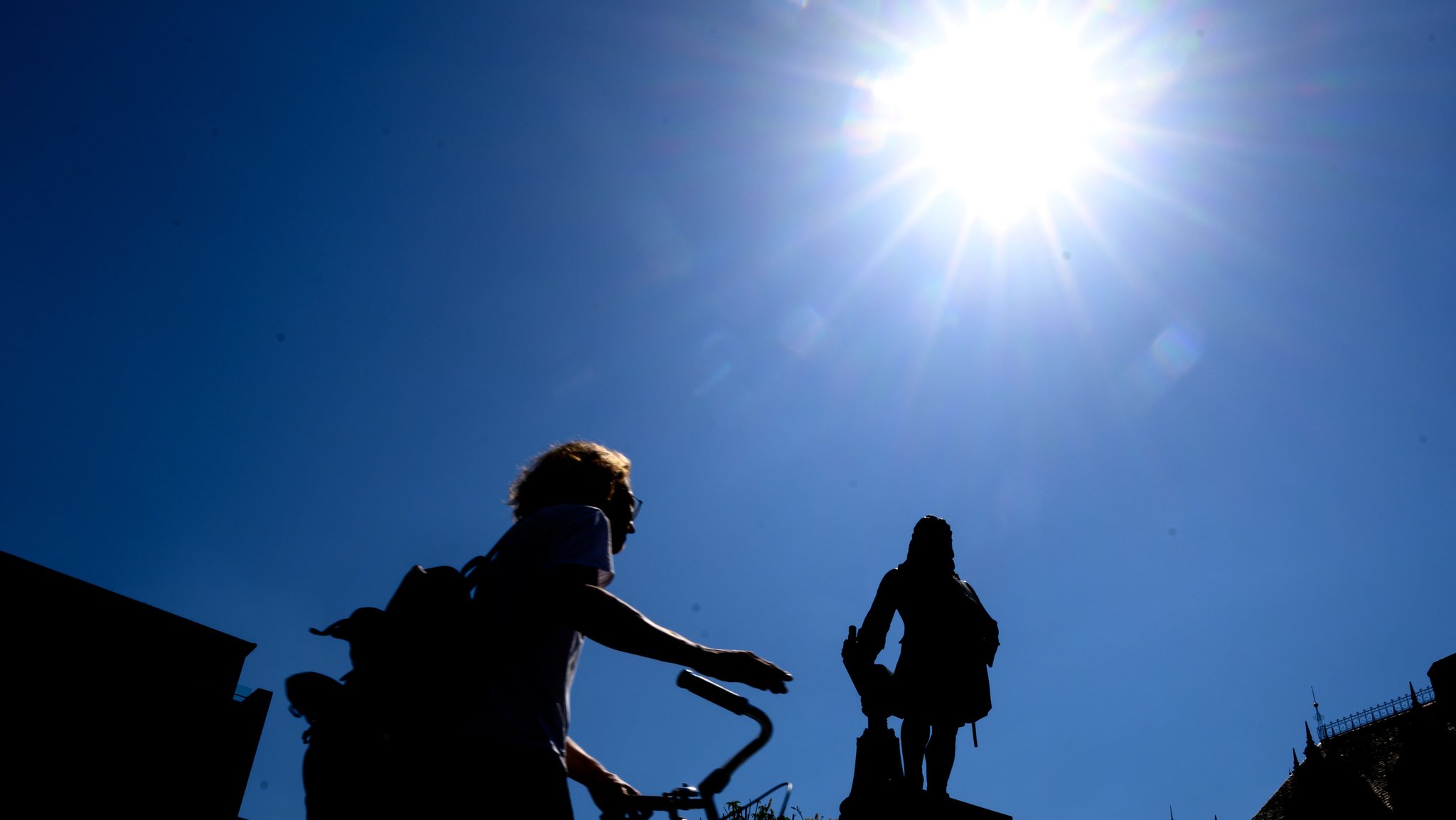 Wetter-Ticker: 40 Grad – Neuer Juni-Hitzerekord für Deutschland