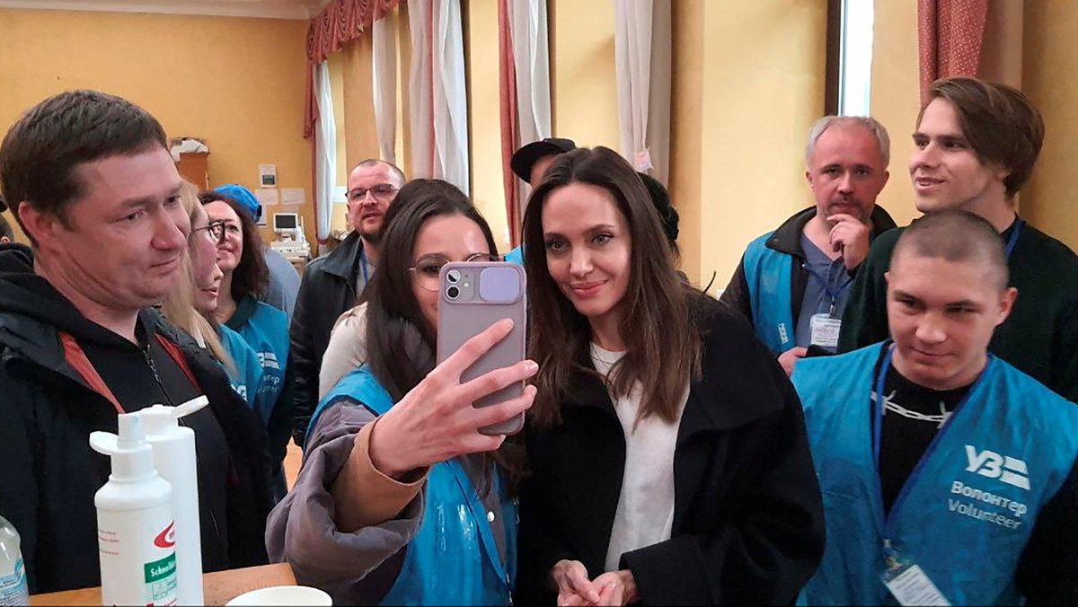 Hollywood-Star Angelina Jolie in der Ukraine