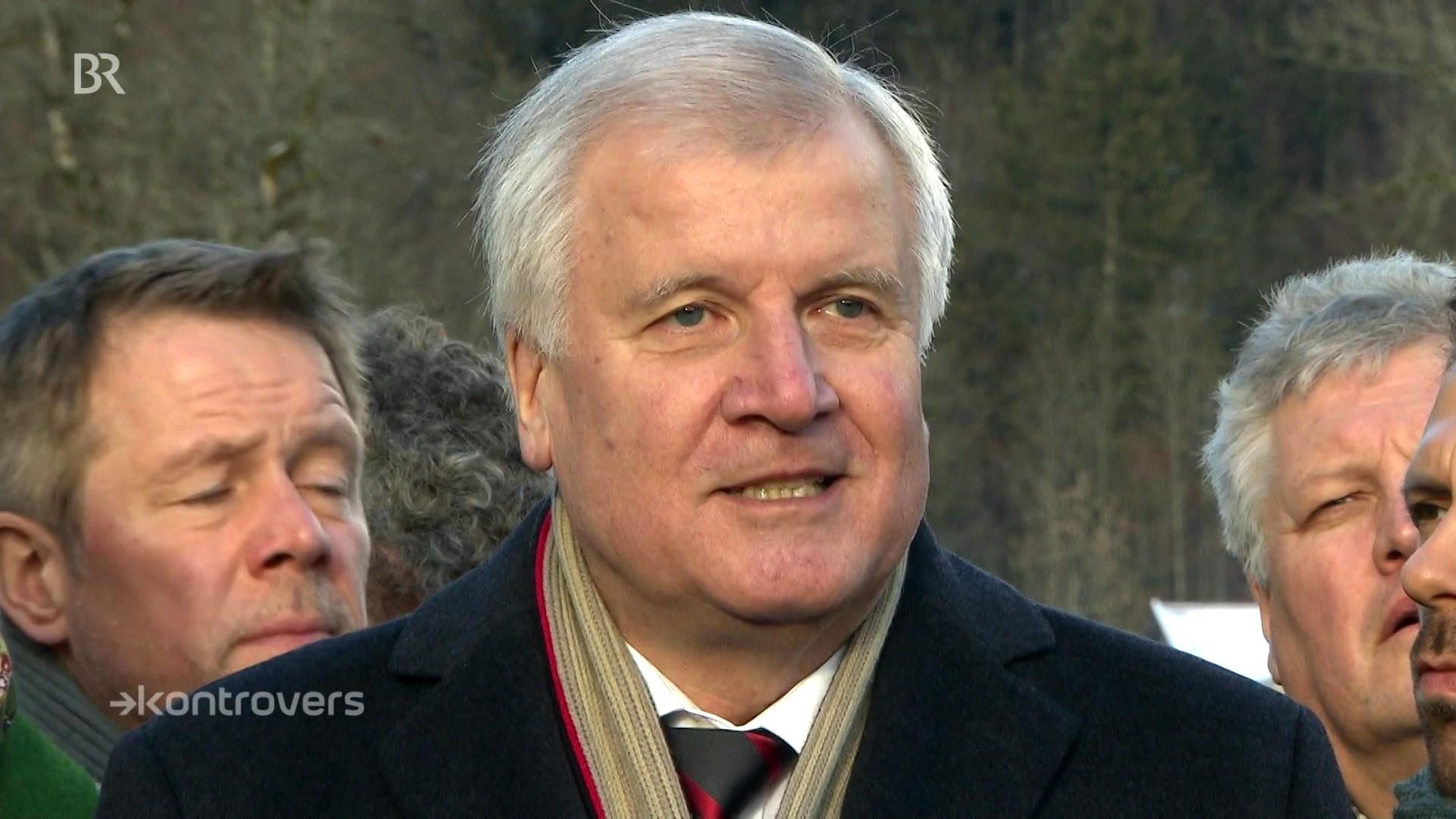 Trotz Streit: Hohe Zustimmung für Seehofer und Staatsregierung