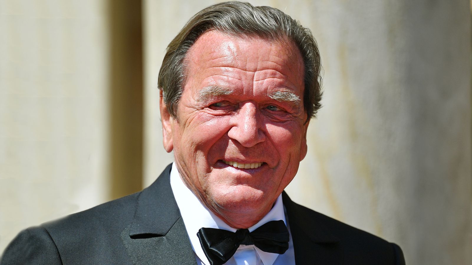 шредер канцлер германии