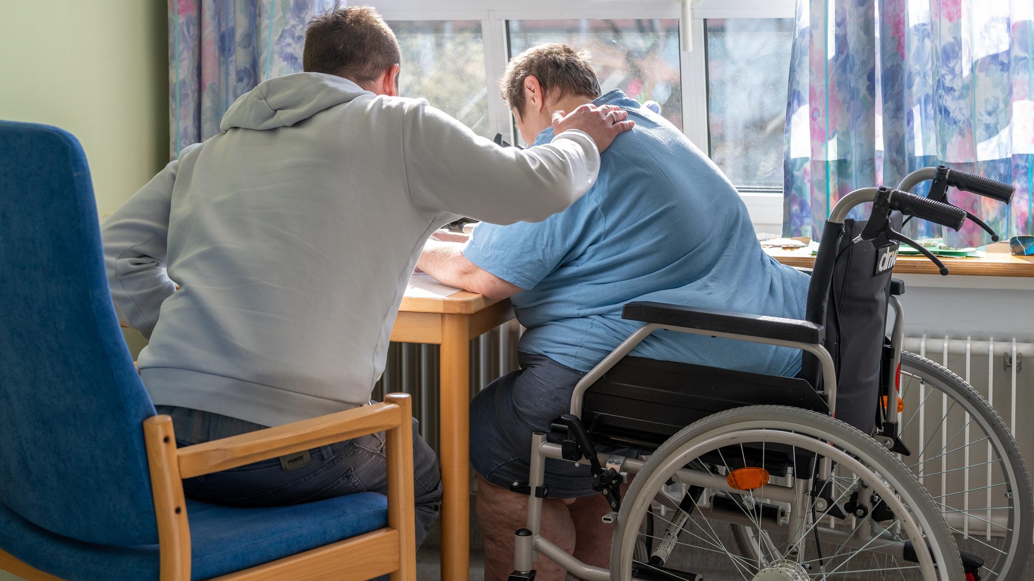 Pflegereform - Ein Pflaster für die Pflegeversicherung