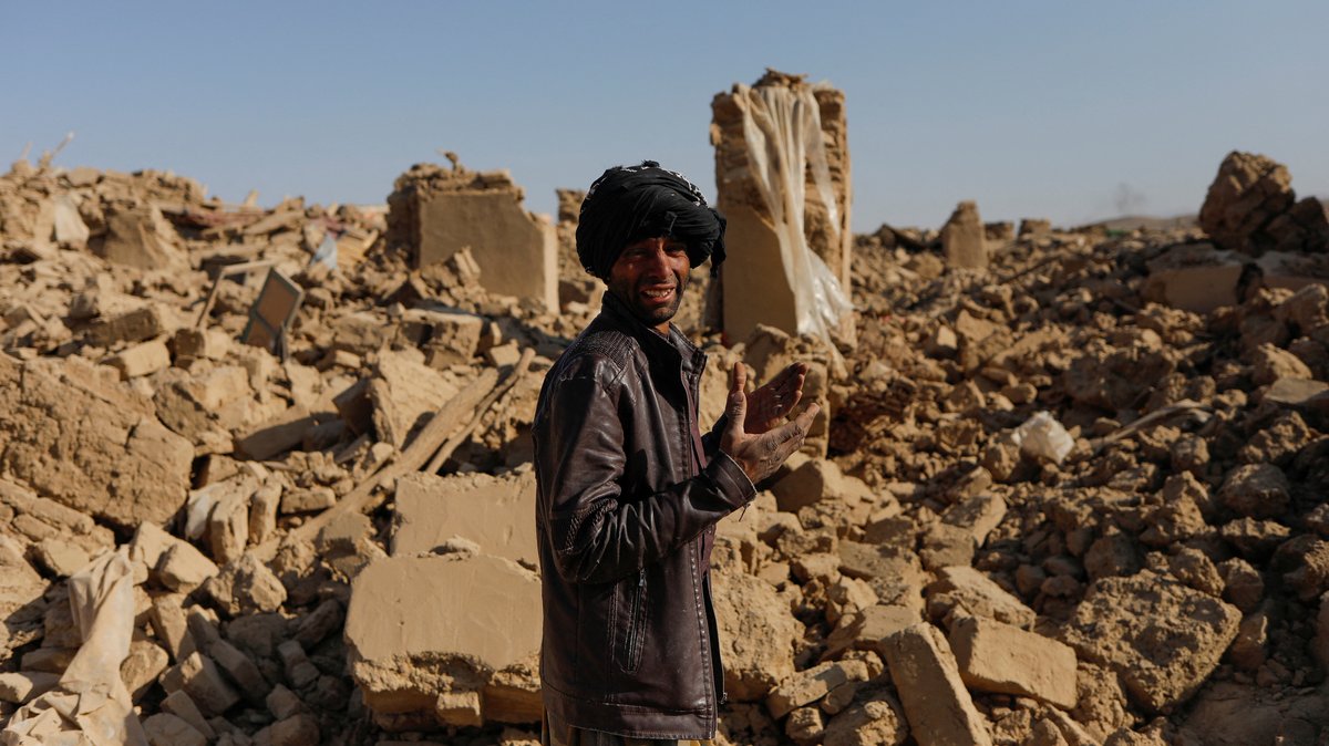 Afghanistan erneut von schwerem Erdbeben erschüttert