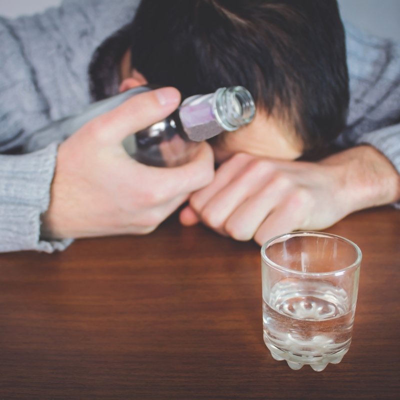 Alkohol - Das unterschätzte Risiko - radioWissen | BR Podcast