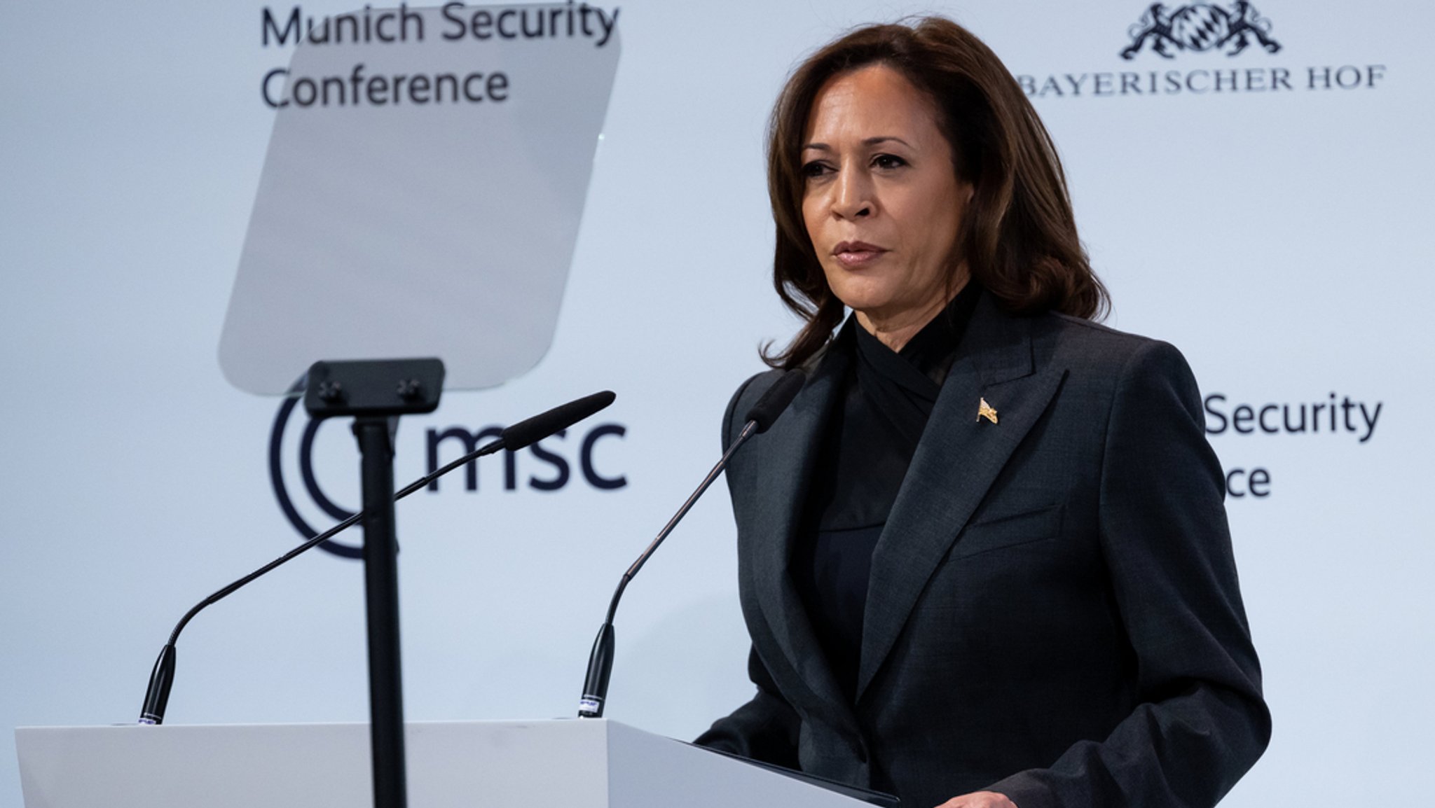 Harris: "Kiew steht noch, Russland ist geschwächt"