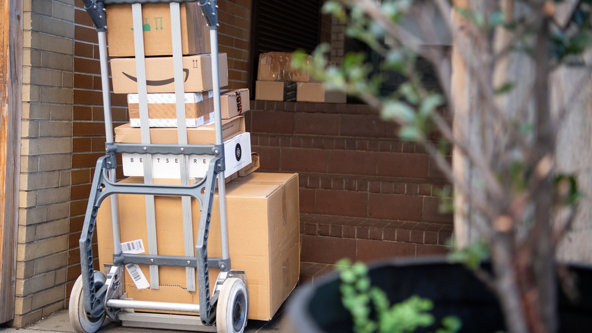 Verdi ruft zu Streiks bei Paketdiensten in Bayern auf