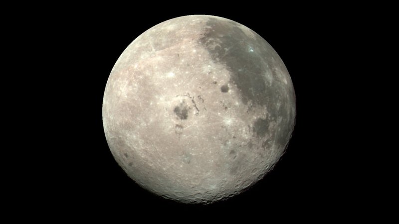 2012 filmten die Raumsonden der GRAIL-Mondmission erstmals die Rückseite des Mondes.