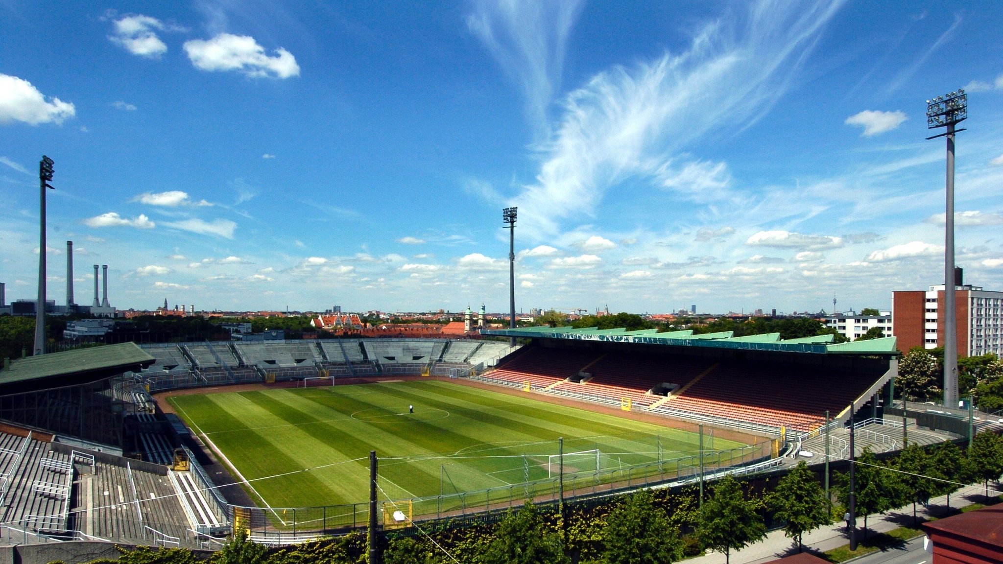 Archivbild: Blick ins Grünwalder Stadion.