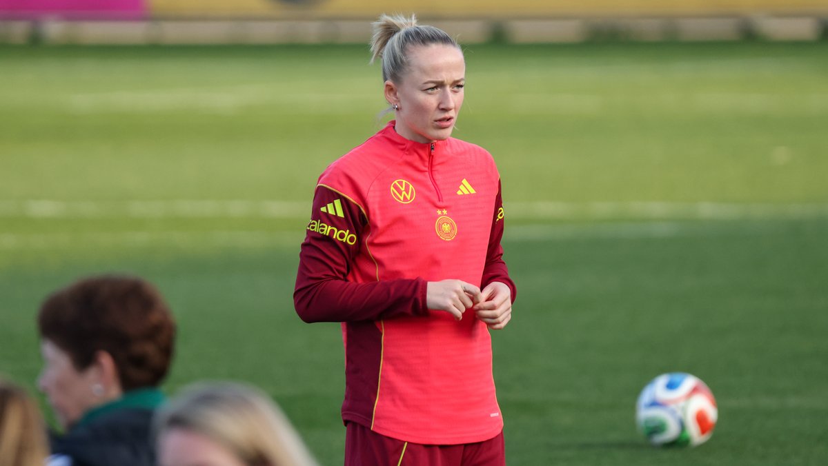 Schüller über Abschied vom FC Bayern: "Ich war sehr unzufrieden"