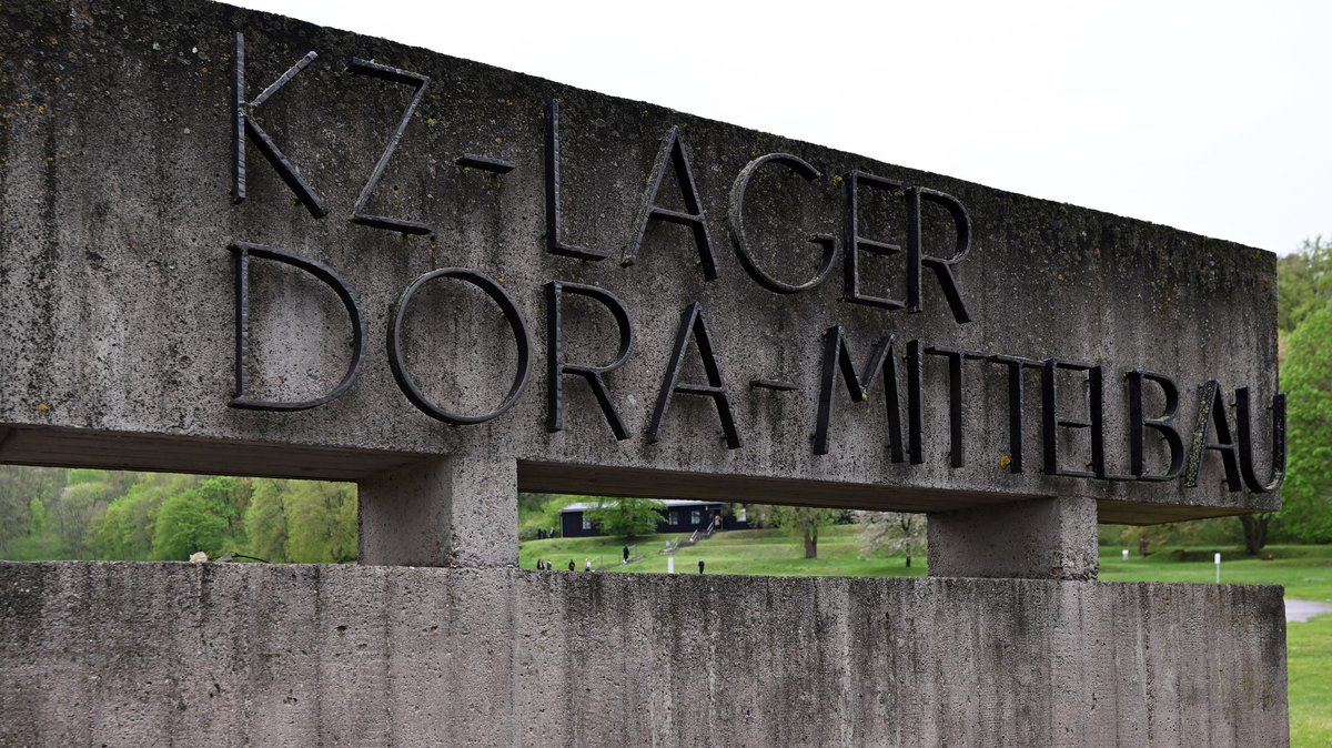 Die Nazis und die Bombe – Steffen Kopetzkys Roman "Atom" 