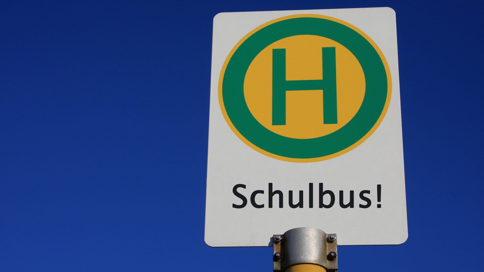 Ein Schulus-Schild