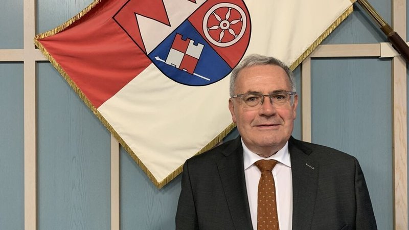 Der Schweinfurter Stefan Funk (CSU) ist der neue Bezirkstagspräsident von Unterfranken.