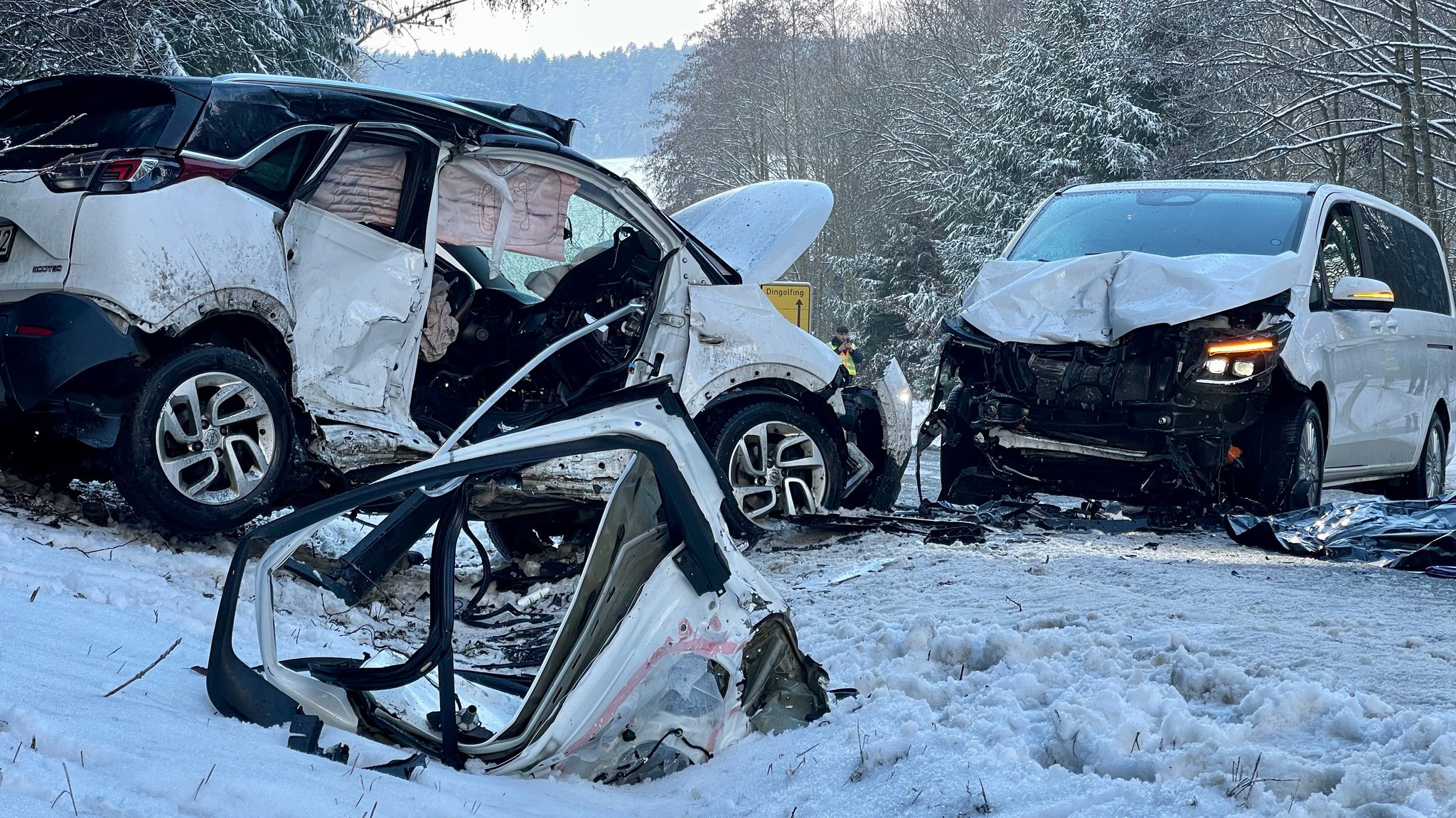 Zwei Tote und ein Schwerverletzter bei Unfall in Niederbayern