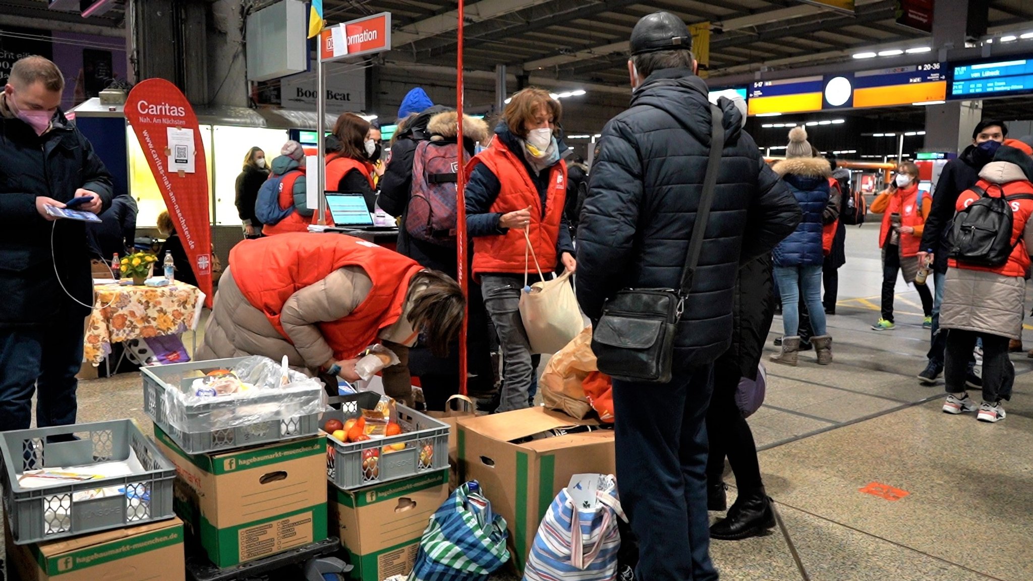 Caritas Aufnahmepunkt am Münchner Hauptbahnhof