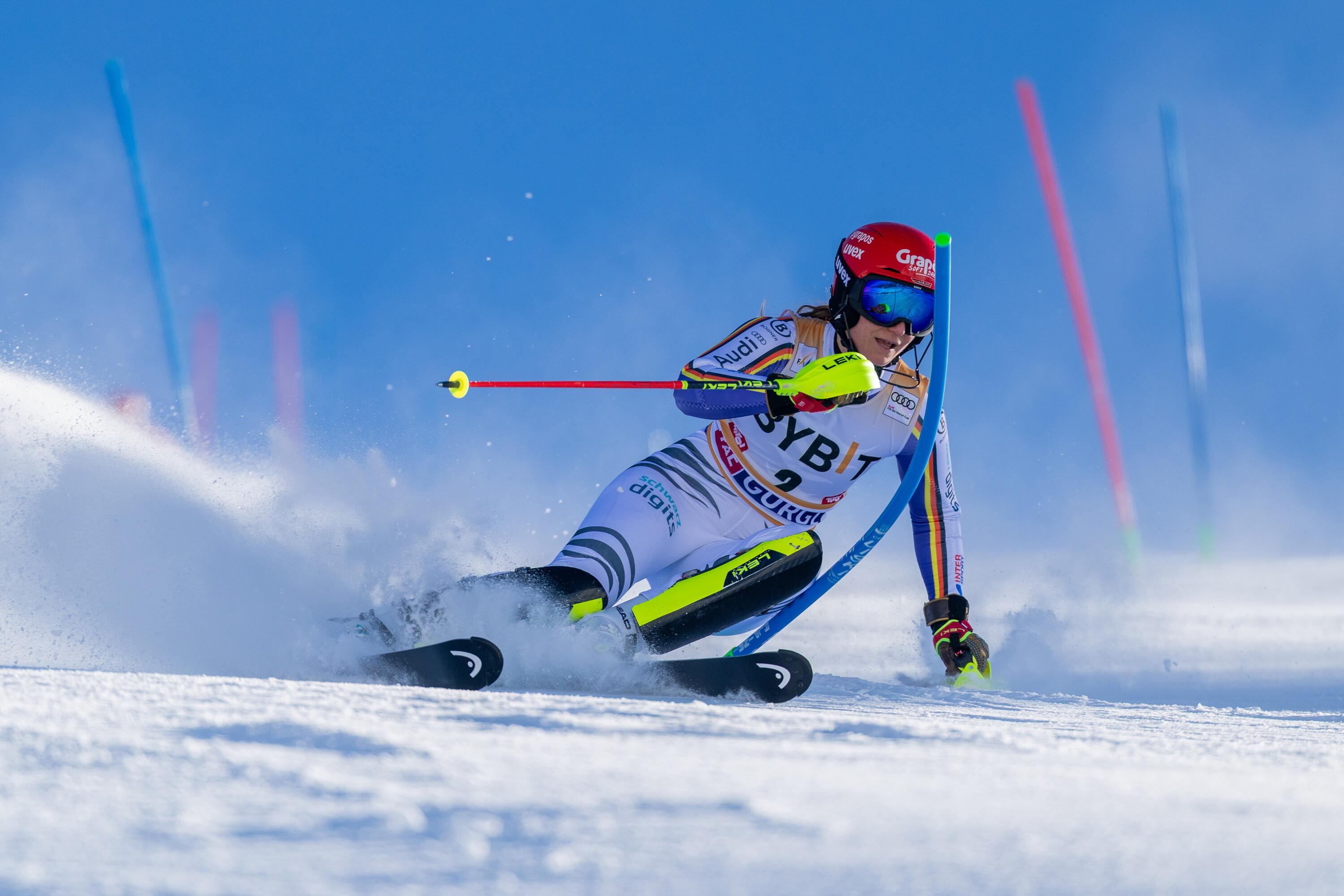 Lena Dürr beim Slalom in Gurgl