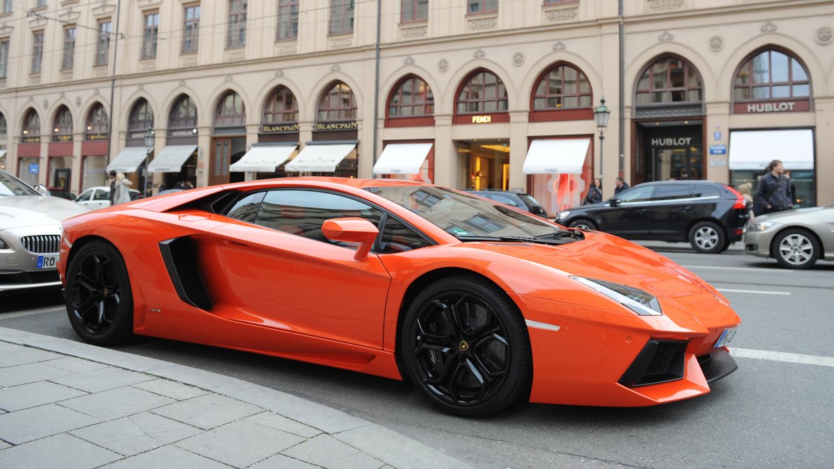Ein Lamborghini in der Münchner Innenstadt