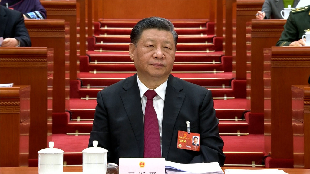 China hat zum Auftakt des Nationalen Volkskongresses eine Steigerung seiner Verteidigungsausgaben angekündigt. | Bild: BR China hat zum Auftakt des Nationalen Volkskongresses eine Steigerung seiner Verteidigungsausgaben angekündigt.