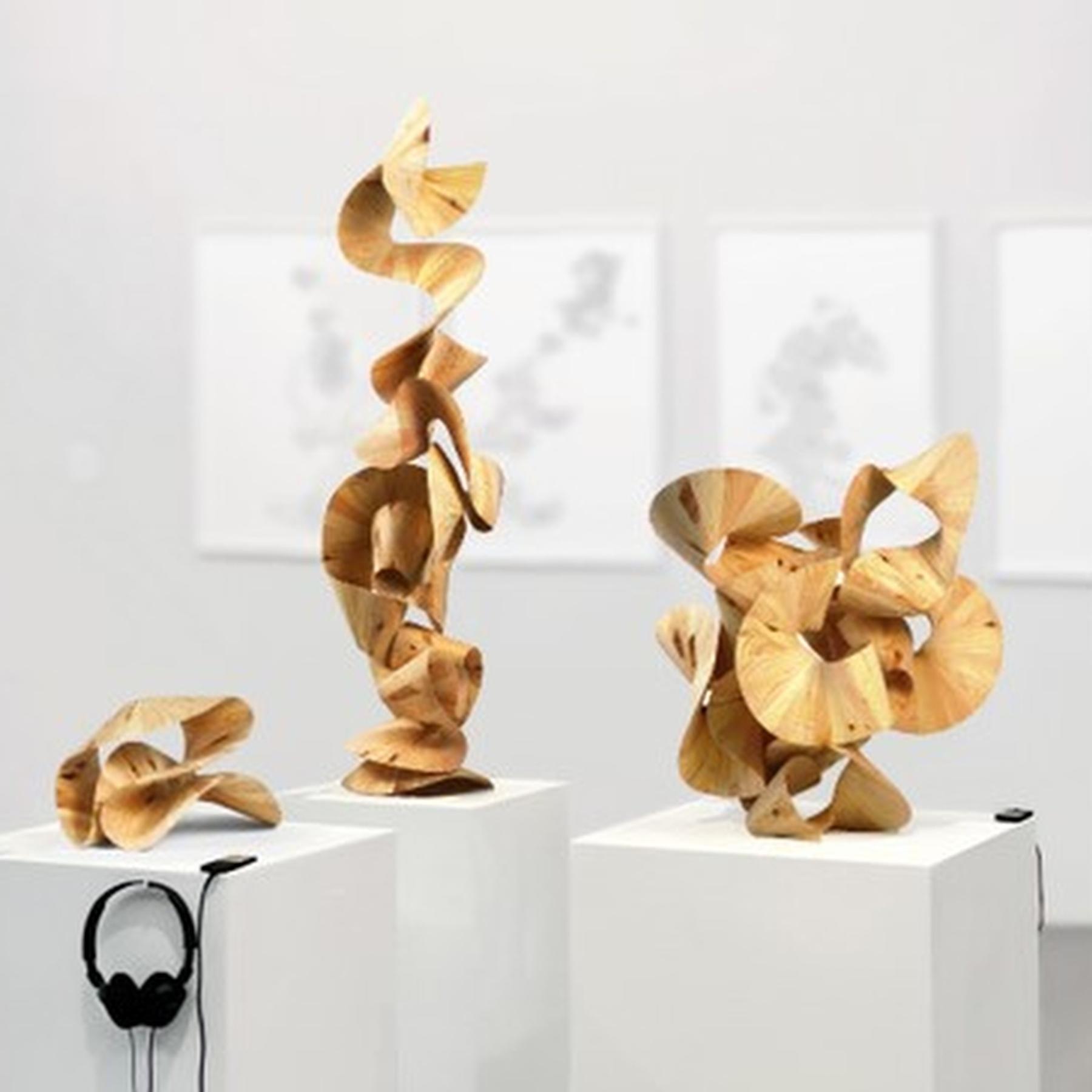 Bach in Holz: audioplastische Skulpturen von Koloman Wagner in Regensburg