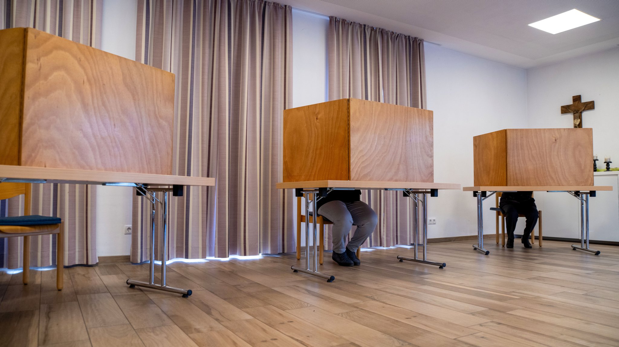 Spannende Stichwahl-Duelle: Millionen Bayern stimmen ab