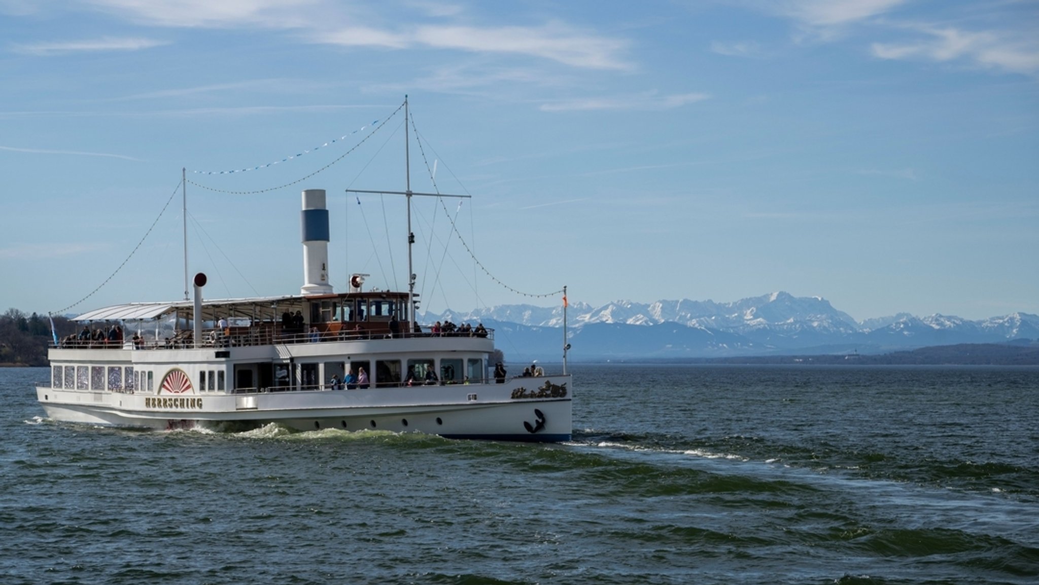 Bayerische Seenschifffahrt startet auf Starnberger und Ammersee