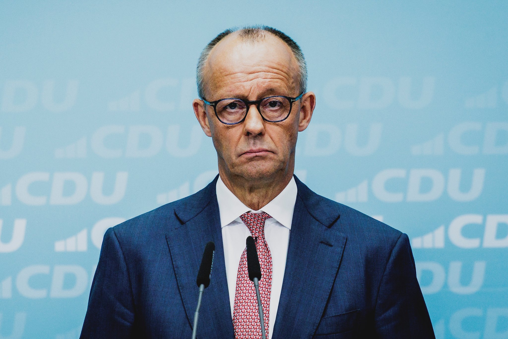 Friedrich Merz (CDU), Bundeskanzler, aufgenommen im Rahmen einer Pressekonferenz [press conference] als Reaktion auf die Landtagswahl in Mecklenburg-Vorpommern sowie die Berliner Abgeordnetenhauswahl in Berlin, 21.09.2026.