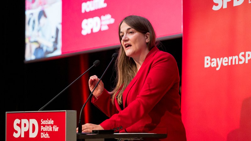 Ronja Endres will auch nach dem Landesparteitag im Herbst noch an der Spitze der Bayern-SPD stehen | Bild: picture alliance/dpa | Daniel Vogl Ronja Endres will auch nach dem Landesparteitag im Herbst noch an der Spitze der Bayern-SPD stehen