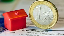 Grundsteuererklärung: Die Frist läuft ab  | Bild:dpa-Bildfunk/Jens Büttner