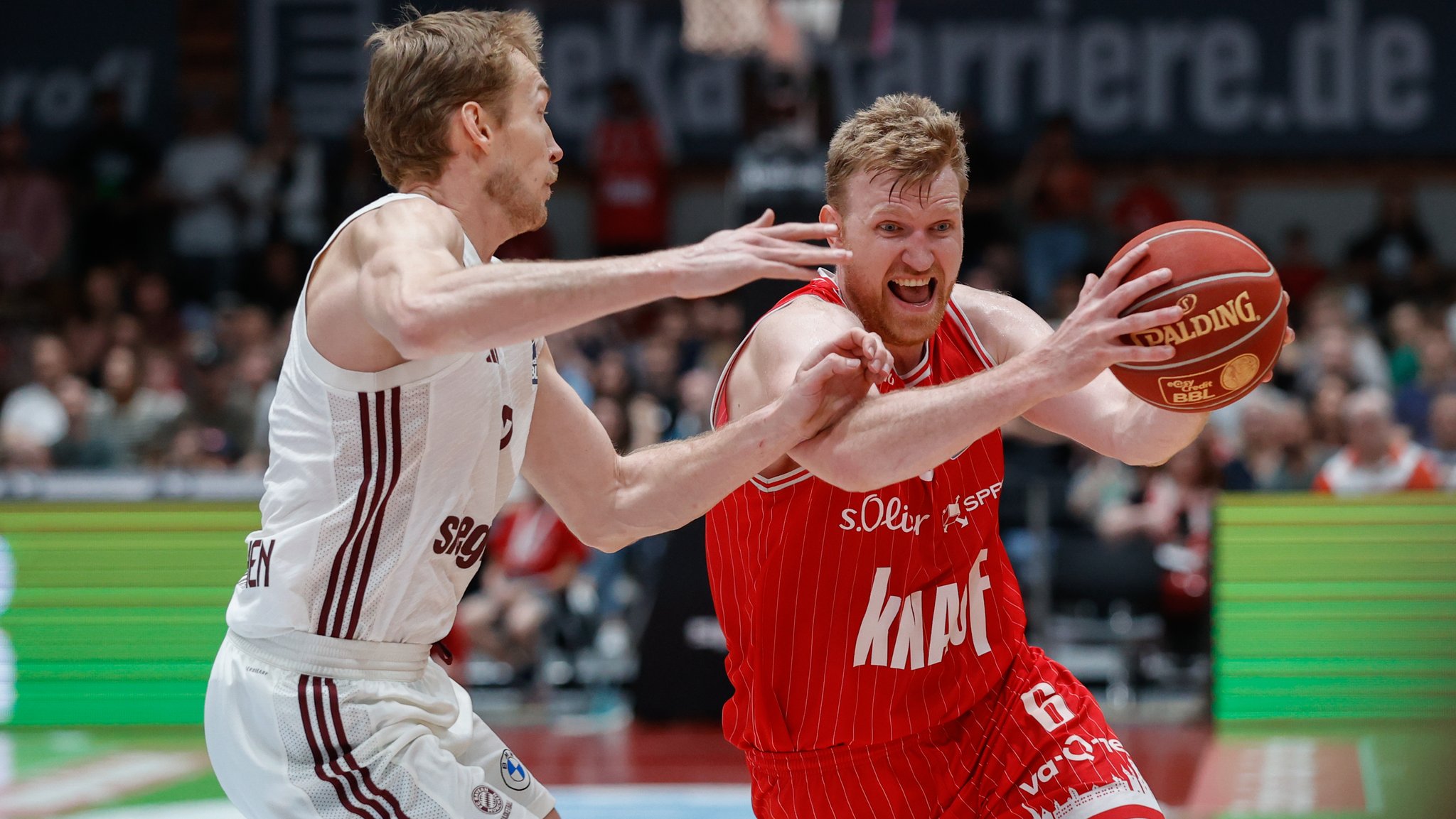 Play-off-Halbfinale: Würzburg fordert FC Bayern Basketball 