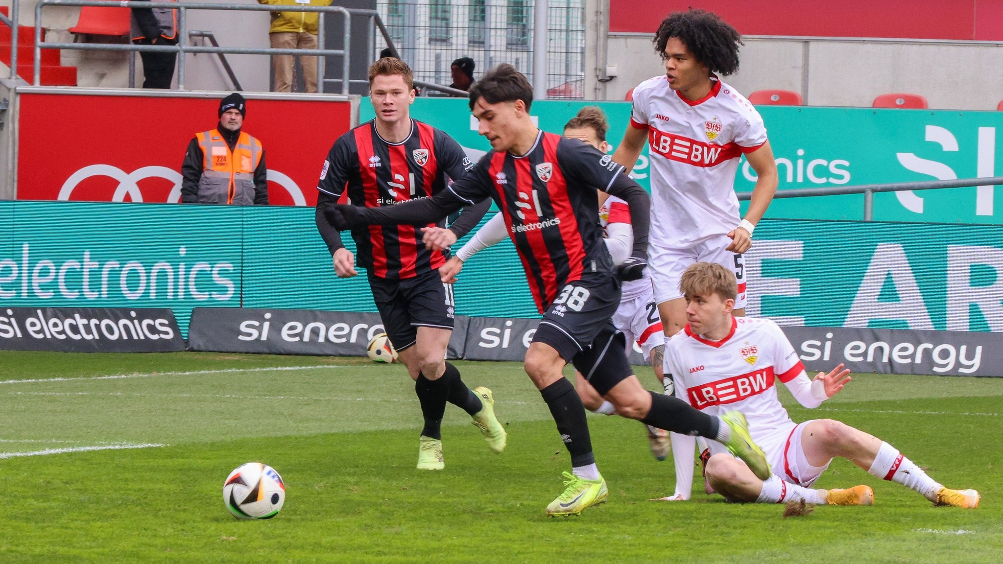 Spielszene FC Ingolstadt - VfB Stuttgart II