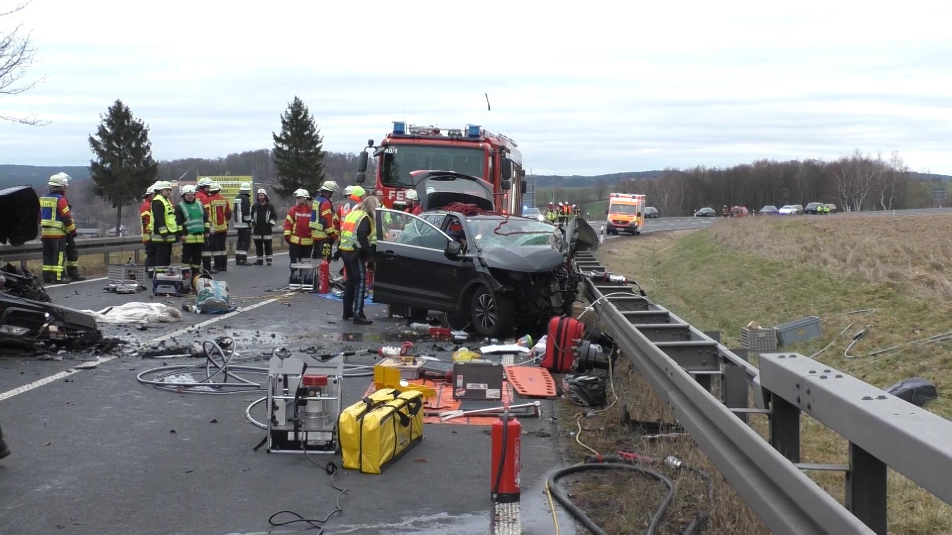 Tödlicher Autounfall Heute - Test 4