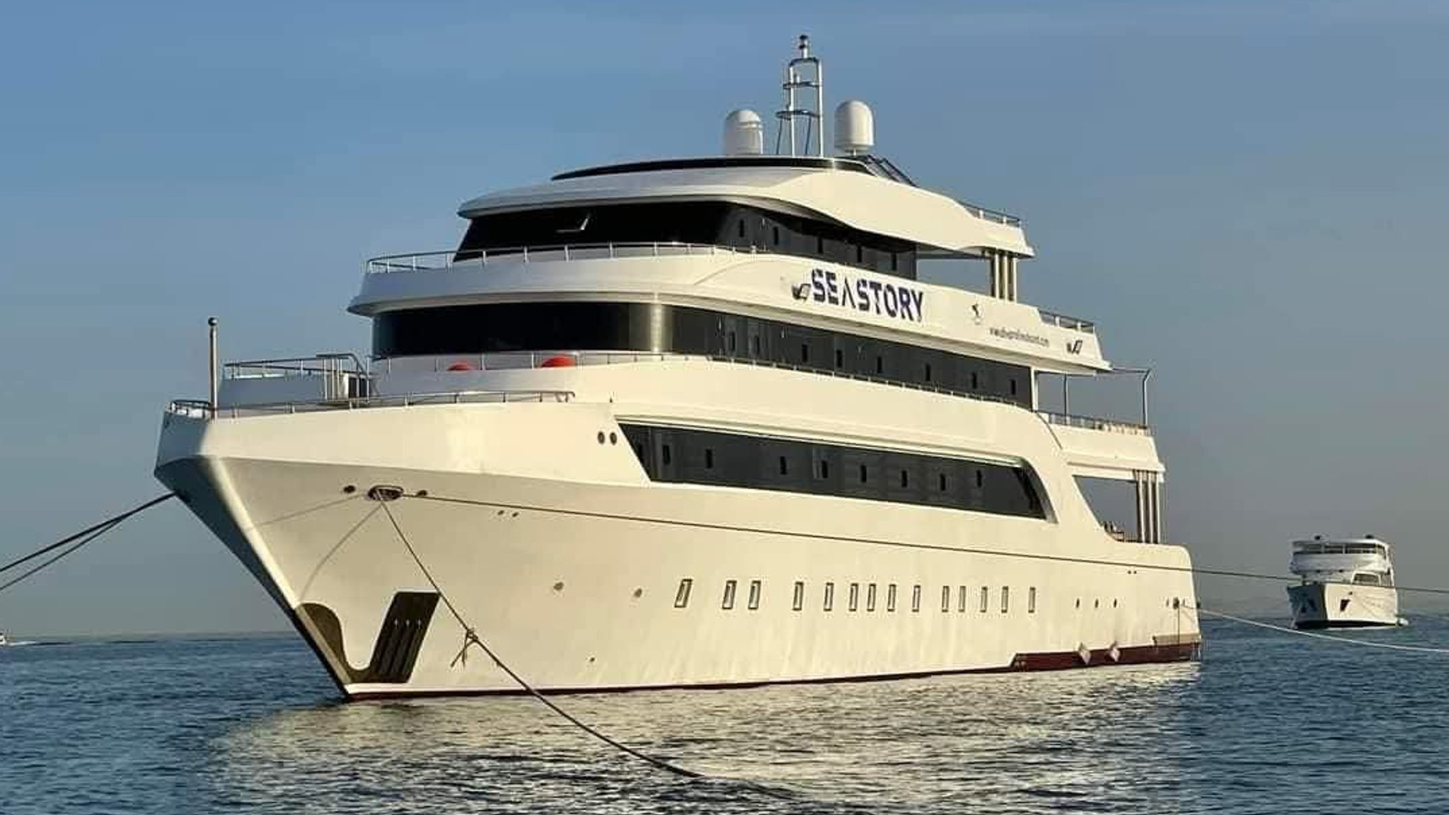 Das undatierte Foto zeigt das Boot mit dem Namen "Sea Story", das am 25. November 2024 in der Nähe von Marsa Alam im Roten Meer gesunken ist.