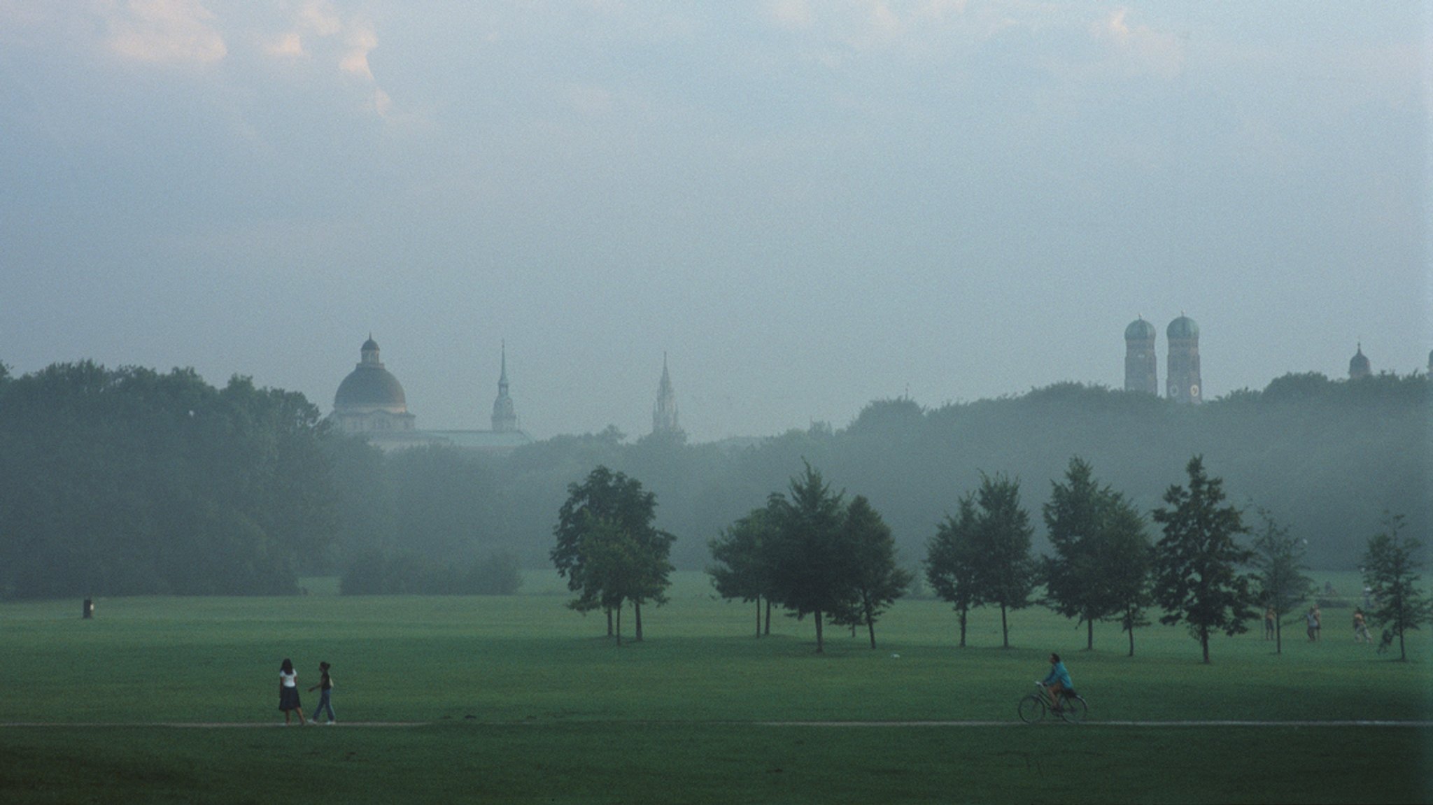 Der Englische Garten in München (Archivbild)