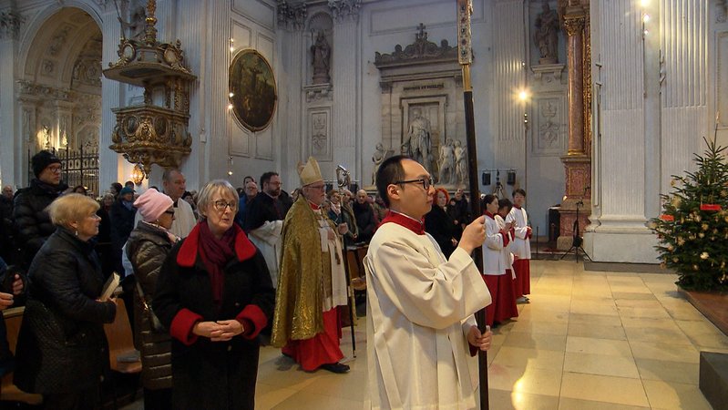 In München hielt der Kardinal Reinhard Marx, am späten Nachmittag die traditionelle Jahresschlusspredigt | Bild: Bayerischer Rundfunk 2025 In München hielt der Kardinal Reinhard Marx, am späten Nachmittag die traditionelle Jahresschlusspredigt