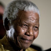 Afrikas Ubuntu - Die Philosophie der Menschlichkeit | Bild: picture-alliance/dpa/ Siphiwe Sibeko/Pool