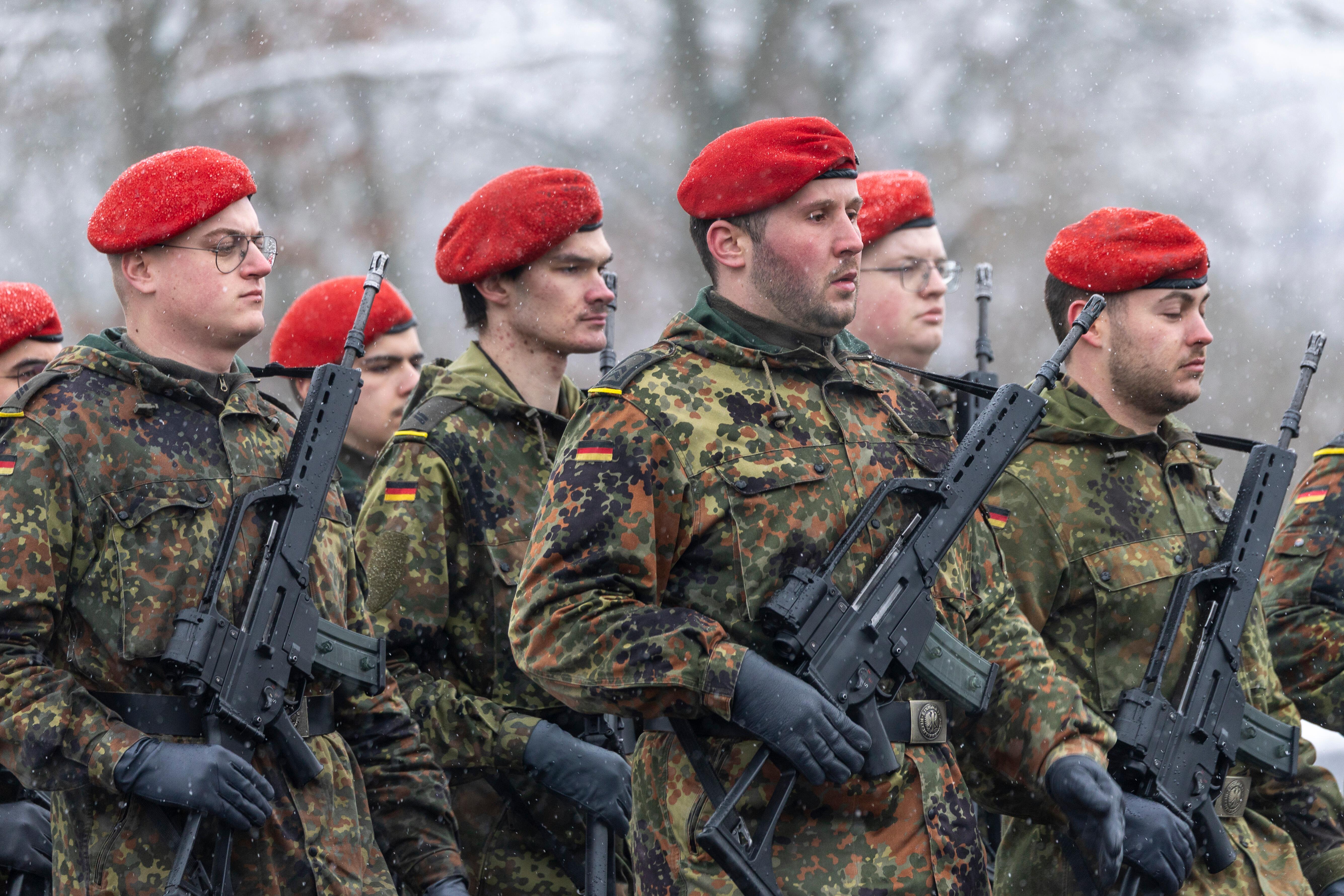 (Archivbild): Bundeswehrsoldaten im Baltikum. 