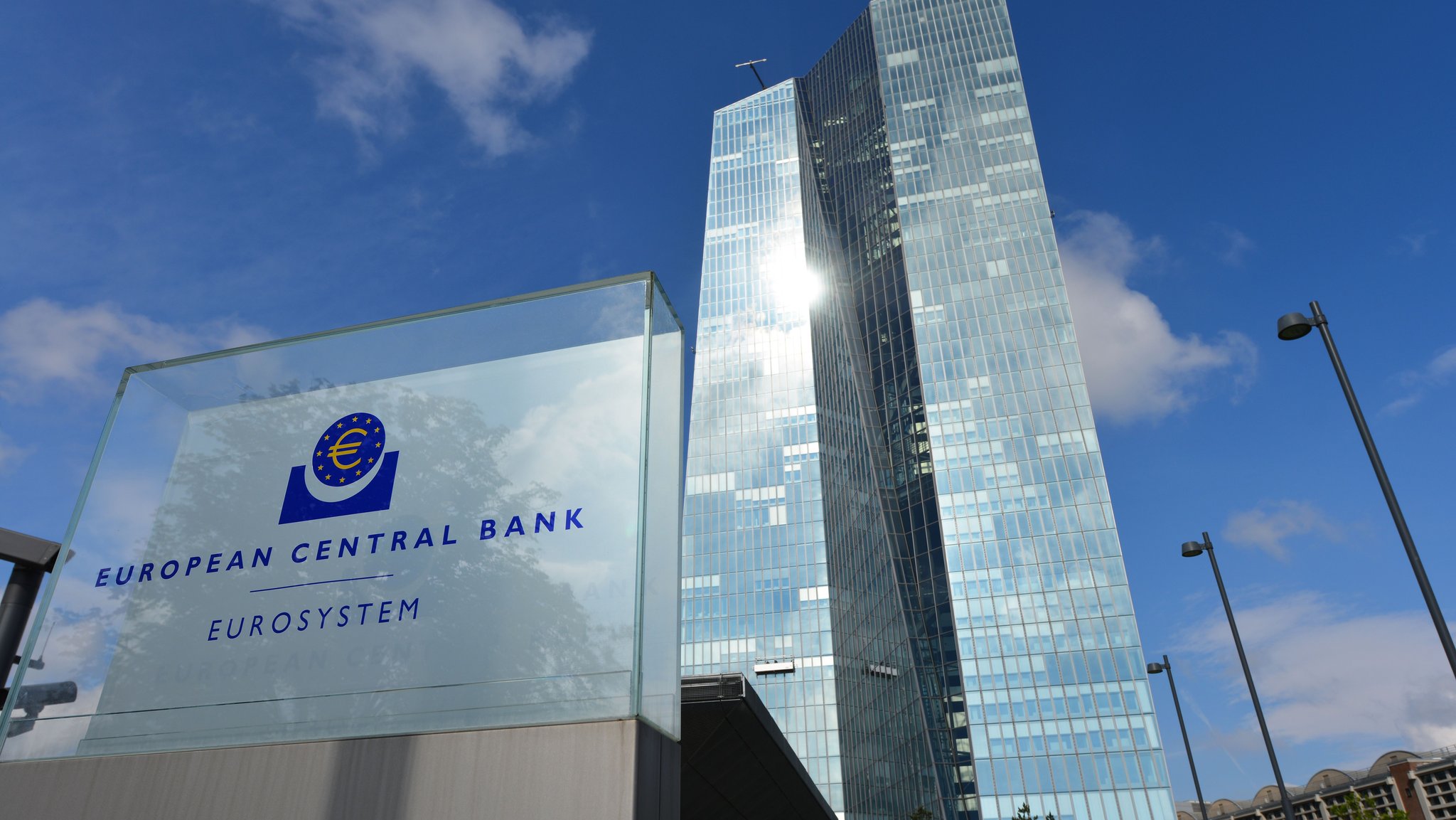 Zentrale der Europäischen Zentralbank in Frankfurt am Main | Bild: stock.adobe.com/nmann77 Zentrale der Europäischen Zentralbank in Frankfurt am Main