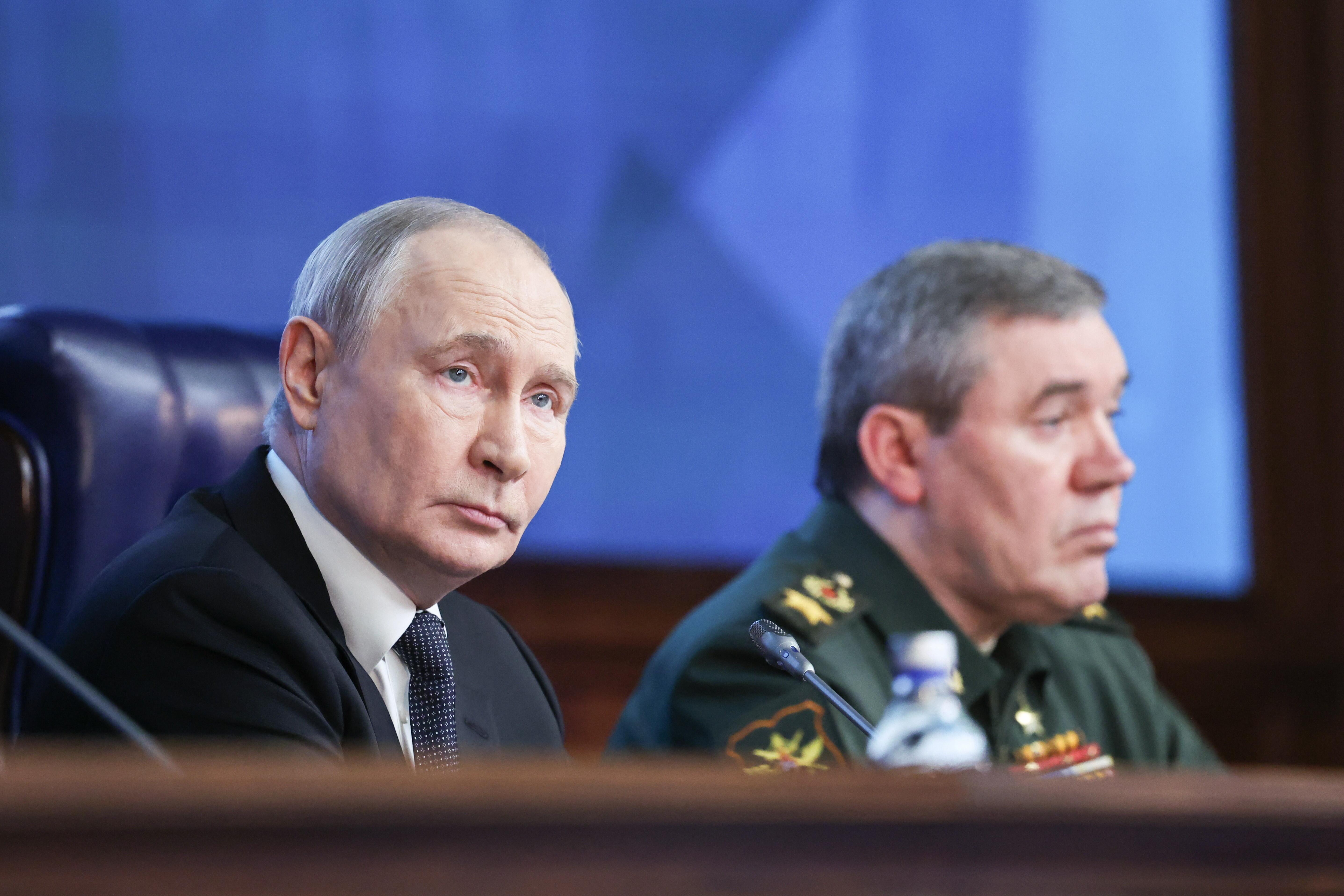 Im Dezember 2026 bei einem Treffen des russischen Verteidigungsrats
