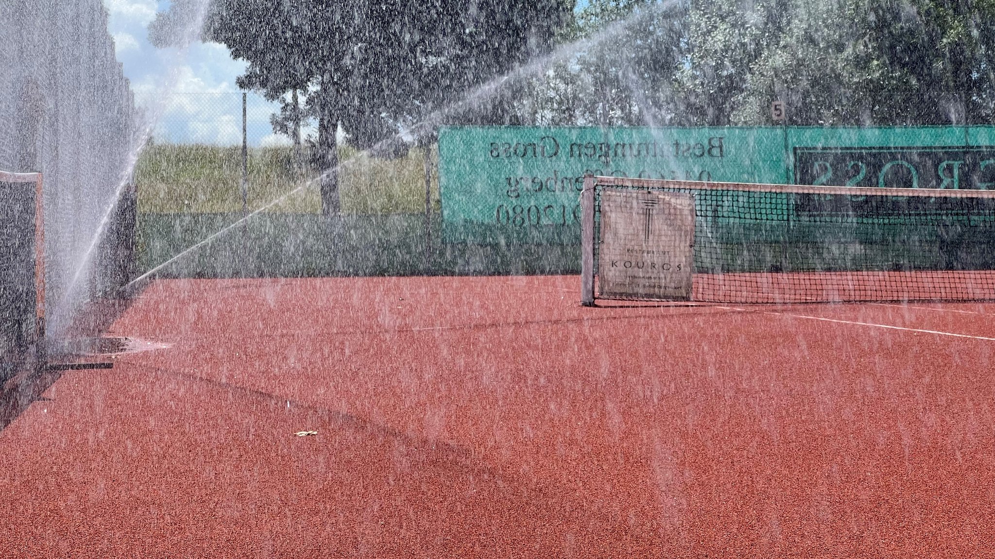 Wassermangel, auch in Deutschland: Experten warnen vor Verschwendung. Denn selbst im wasserreichen Süden Bayerns sinken die Grundwasserpegel.