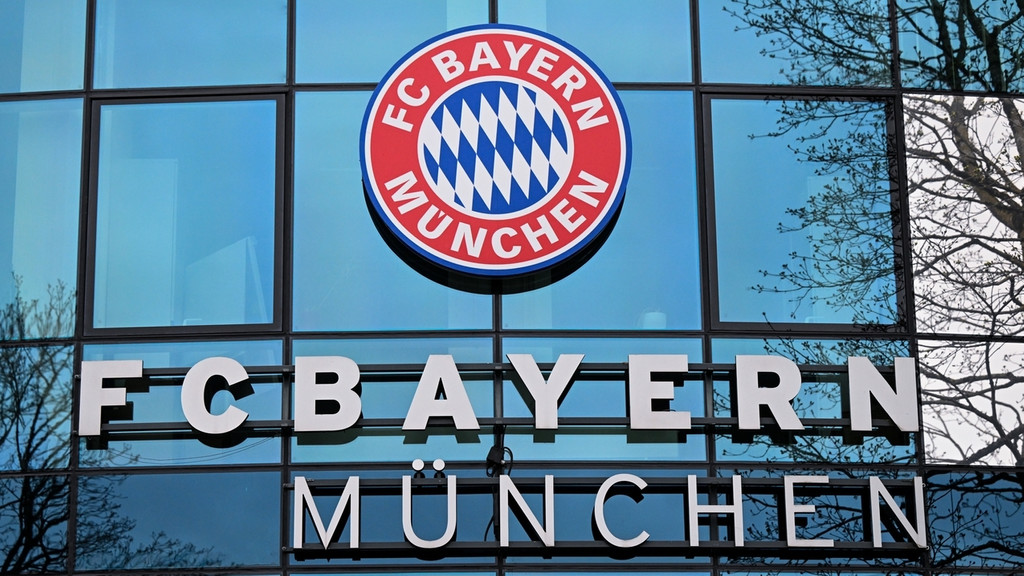 FC-Bayern-Hauptgebäude an der Säbener Straße in MünchenJulian Nagelsmann