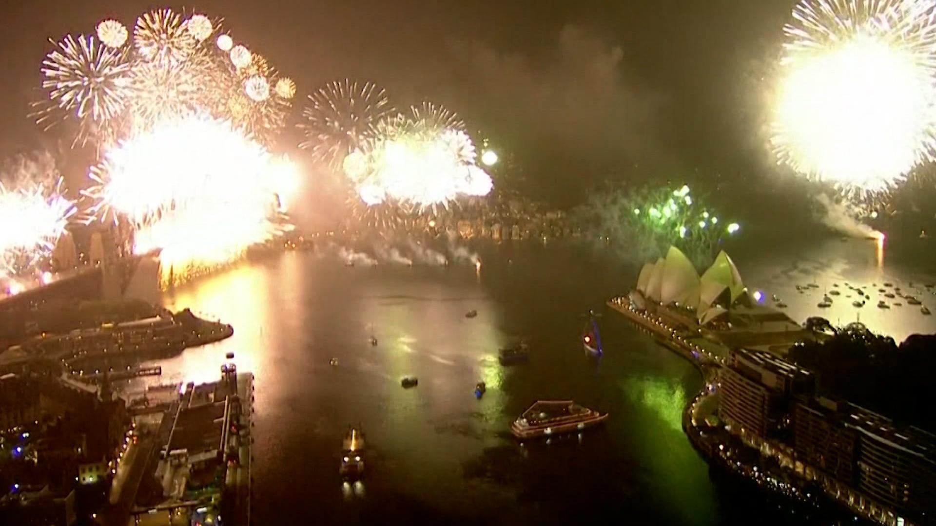 Wenig Boller Party Und Gedrange Menschen Feiern Jahreswechsel Br24