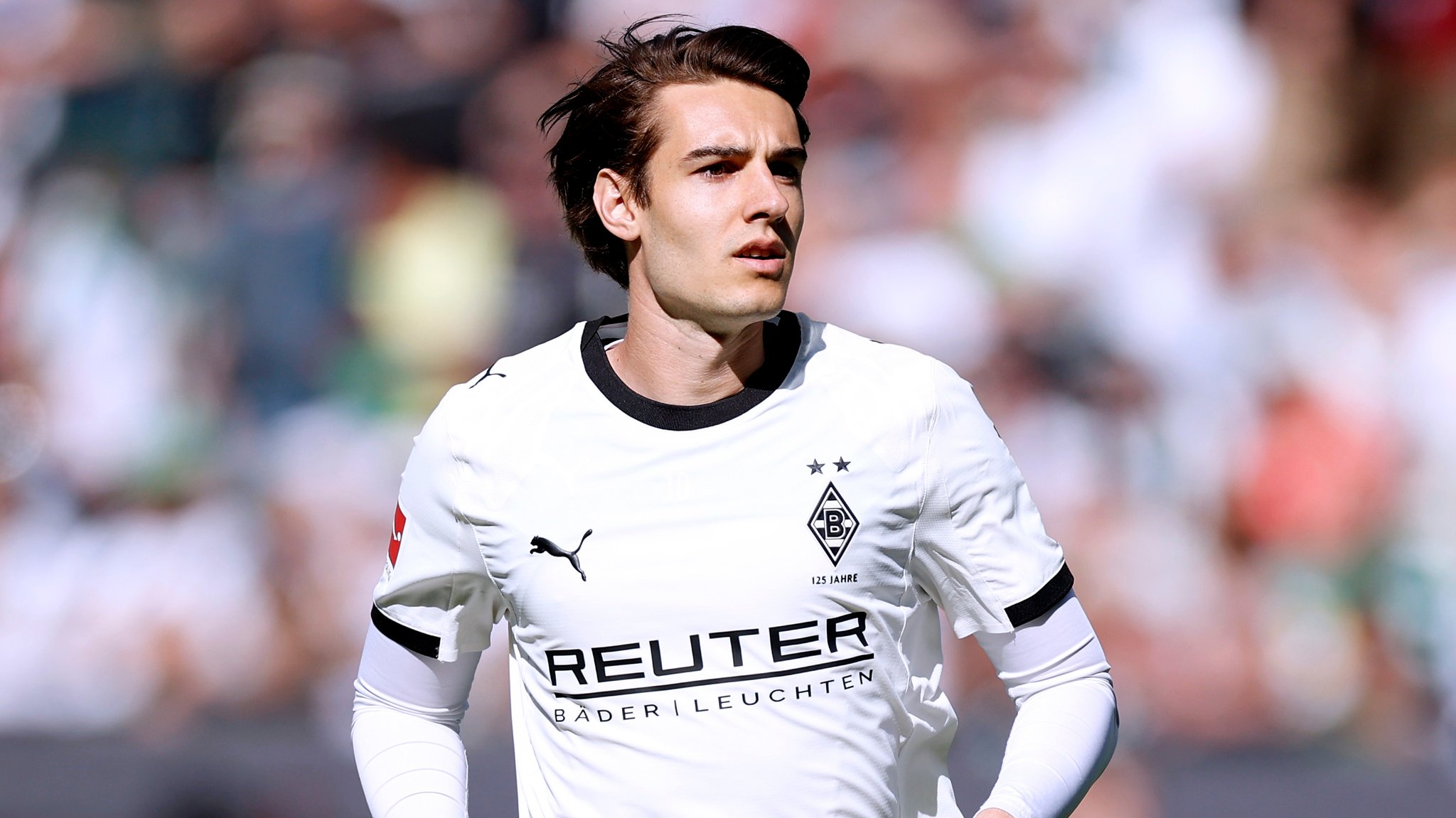 Transfer-Ticker: Tauscht Augsburg Claude-Maurice gegen Neuhaus? 