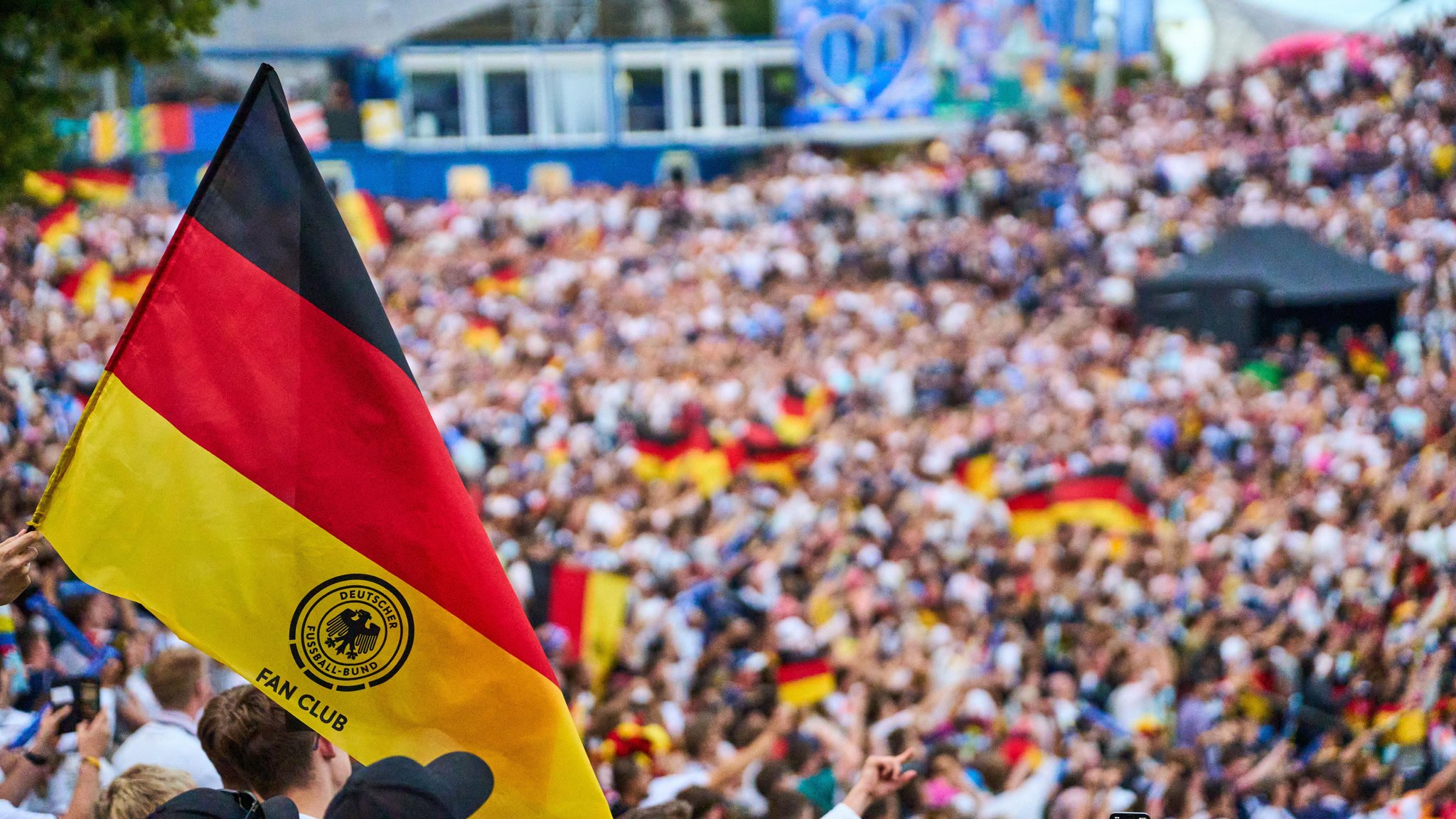 Archivbild: Fanzone der EM 2024 im Olympiapark in München