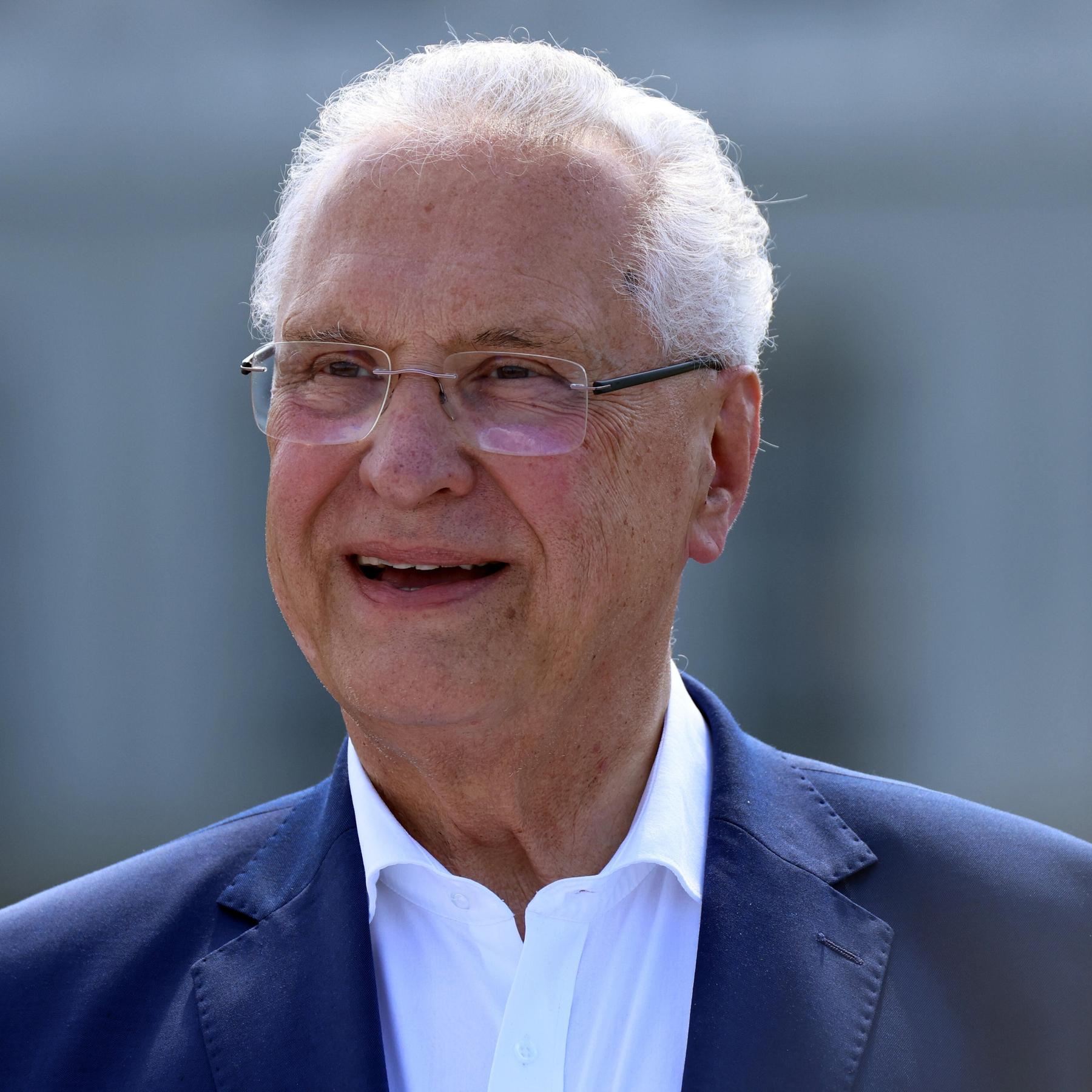 Innenminister Herrmann: Elektronische Fußfessel verbessert den Schutz der Opfer